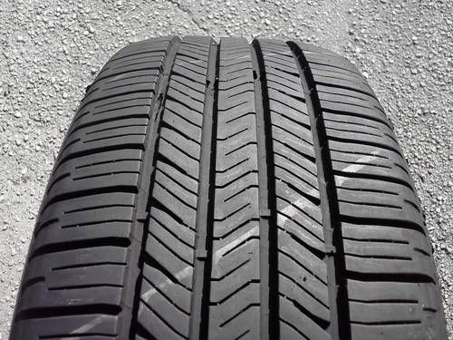 Nice Goodyear Eagle LS2 225 55 17 Tires